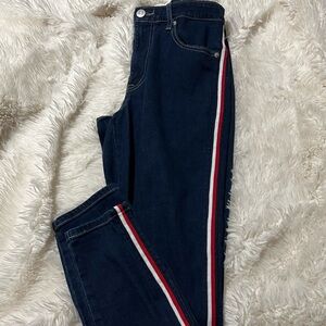 Tommy Hilfiger
Tribeca TH Flex Side-Stripe Skinny Jeans
